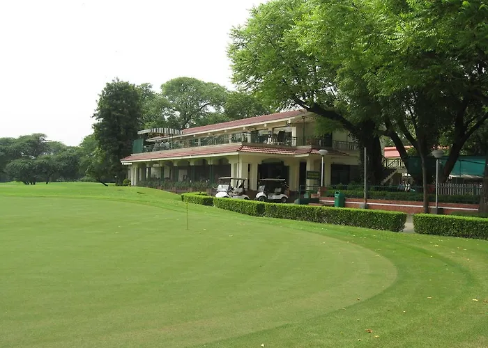 Trendy Bed & Breakfast New Delhi